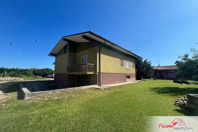 Casa singola in vendita a Verona