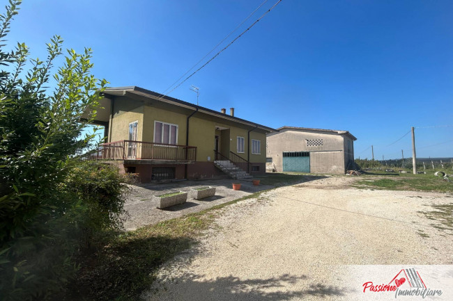 Casa singola in vendita a Verona