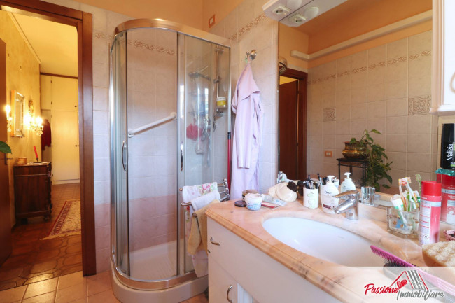 Appartamento in vendita a Verona