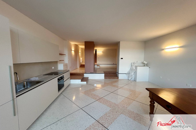 Appartamento in affitto a Verona