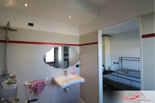 Appartamento in vendita a Verona