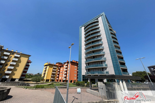 Appartamento in vendita a Verona