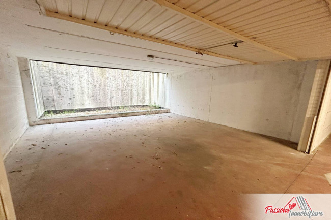 Garage in affitto a Verona