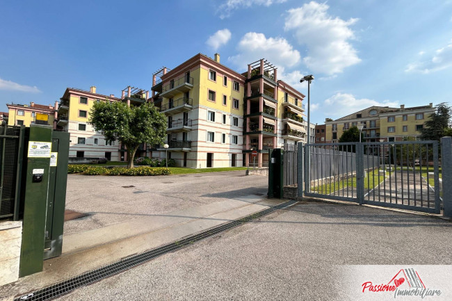 Garage in affitto a Verona