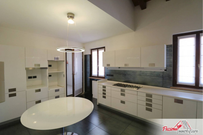 Appartamento in vendita a Verona