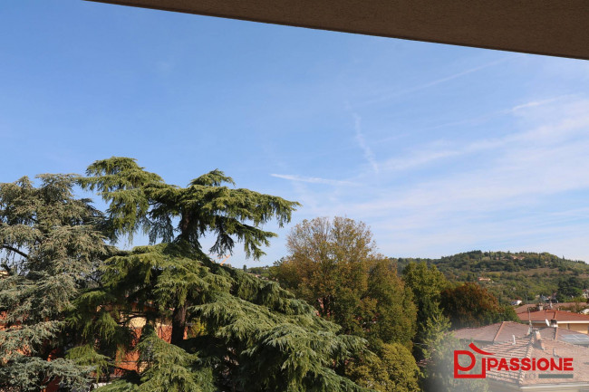 Appartamento in vendita a Verona