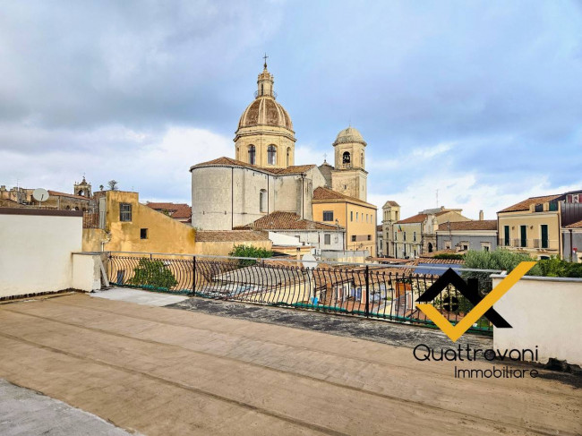 Casa indipendente in vendita a Aci Catena (CT)