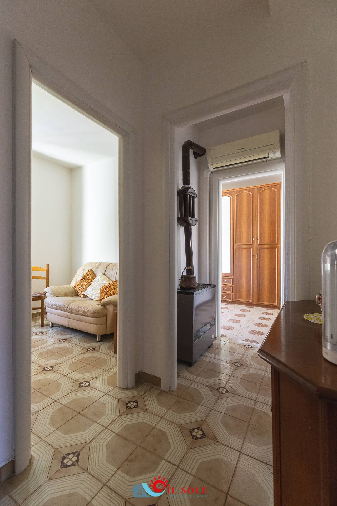 Appartamento LIVORNO vendita  Periferia nord  Il Sole Immobiliare S.N.C.