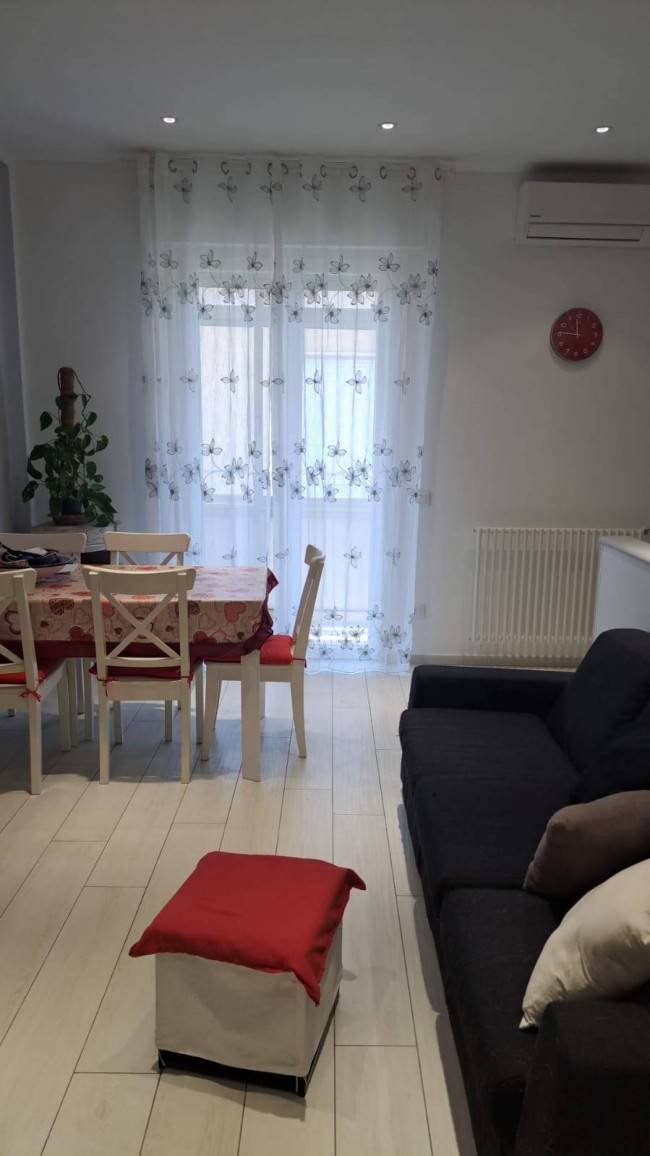 Appartamento in Affitto a Viareggio