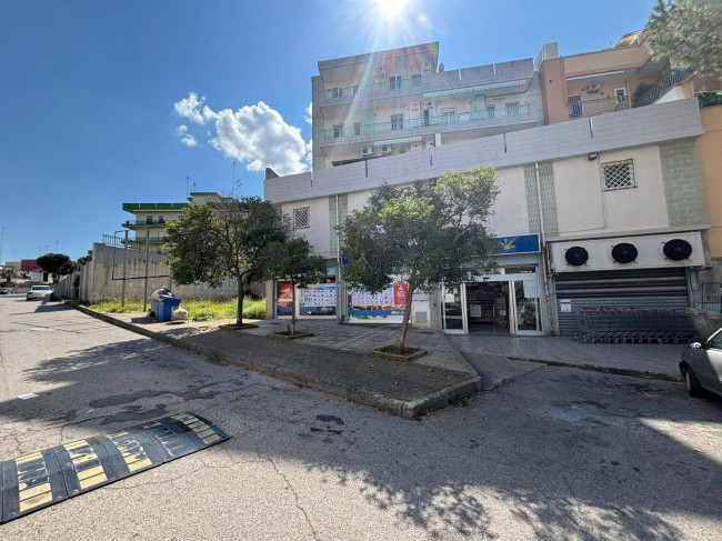 Locale commerciale in Vendita a Massafra