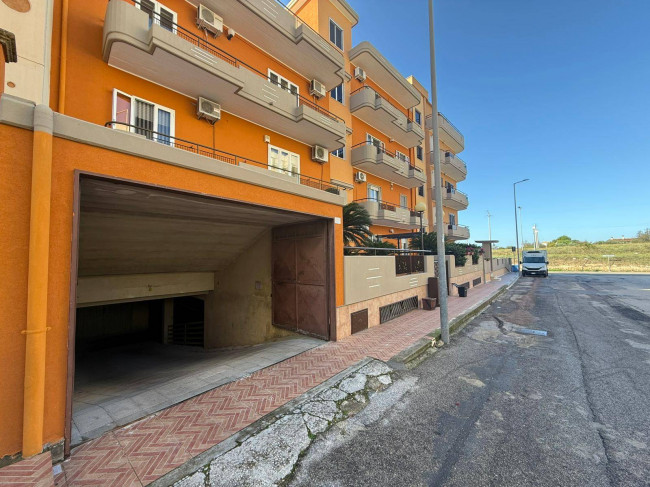 Box o garage in Vendita a Massafra