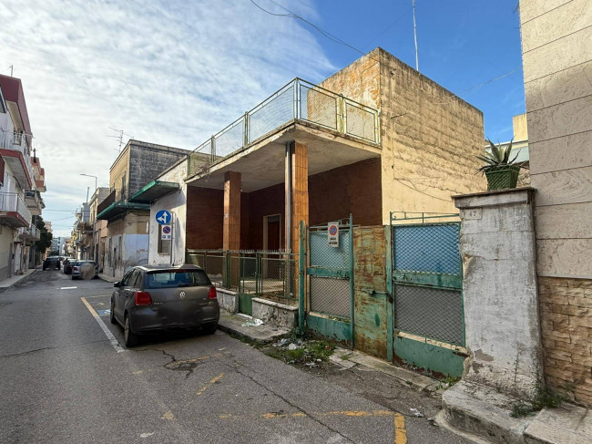 Casa singola in Vendita a Massafra