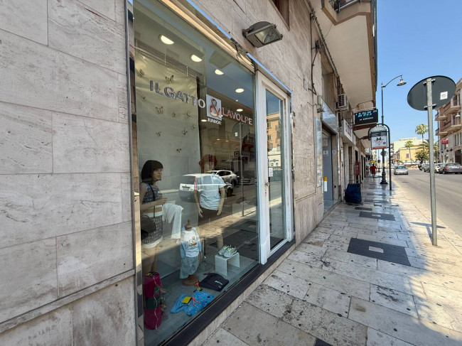 Attività commerciale in Vendita a Massafra