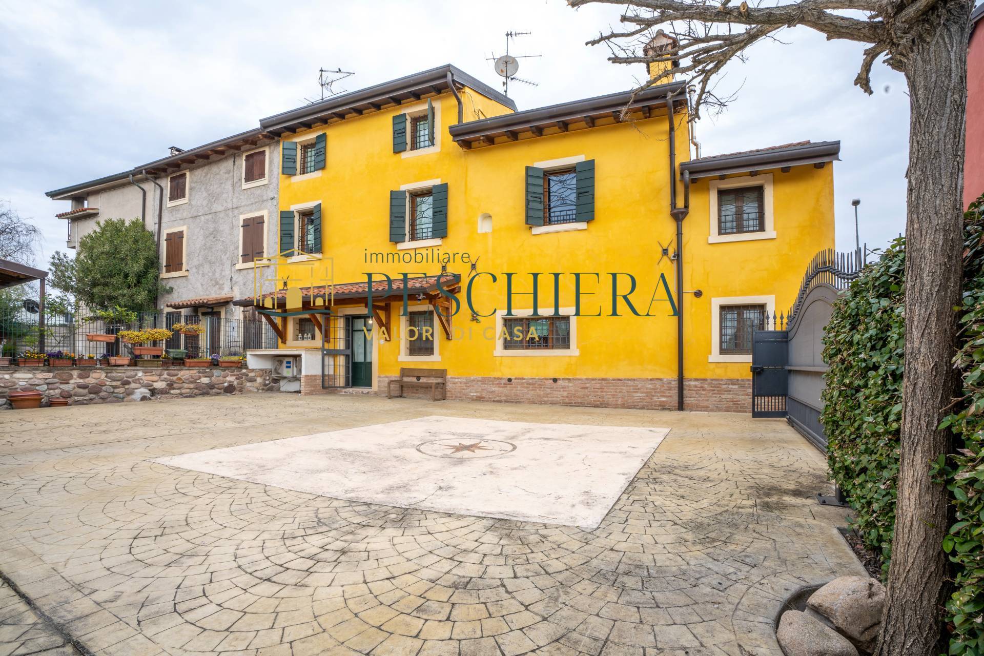 Villa a schiera in vendita a Castelnuovo del Garda