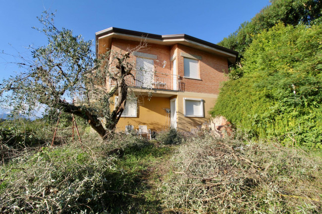 Casa indipendente in vendita a Bardolino (VR)