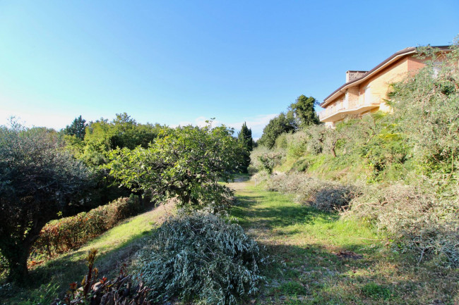 Casa indipendente in vendita a Bardolino (VR)