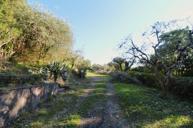 Casa indipendente in vendita a Bardolino (VR)