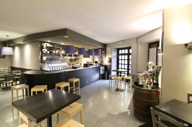 Attivita' commerciale in vendita a Valeggio sul Mincio