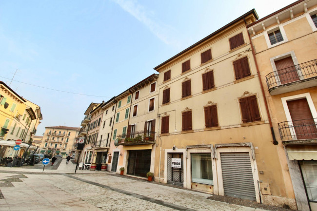  for sale in Valeggio sul Mincio