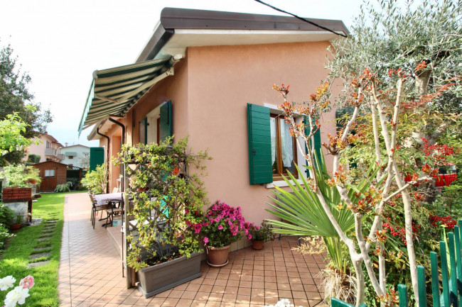 Villa in vendita a Lazise