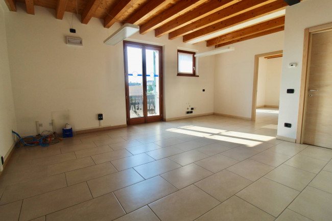 Apartment for sale in Valeggio sul Mincio