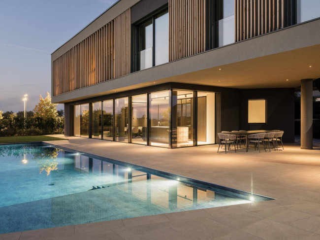 Villa in vendita a Peschiera del Garda