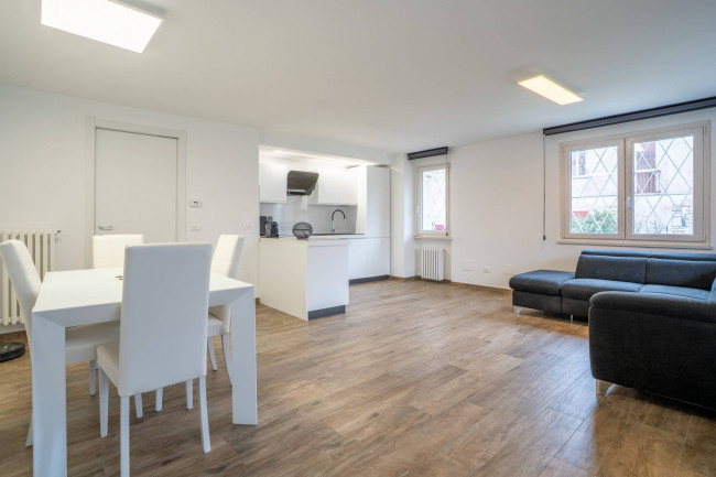 Appartamento in vendita a Peschiera del Garda