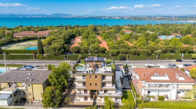 Penthouse for sale in Peschiera del Garda