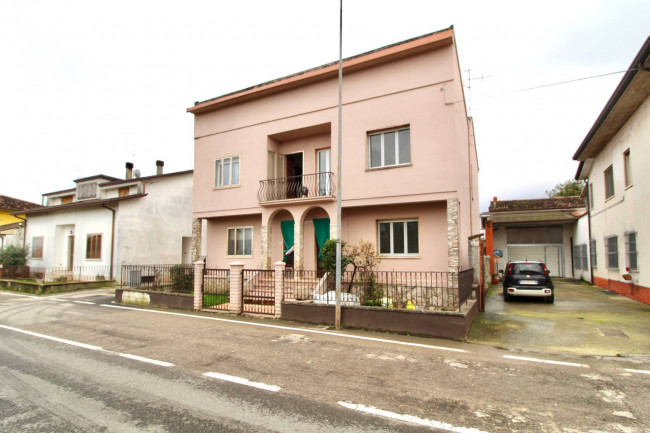 Villa a schiera in vendita a Villafranca di Verona