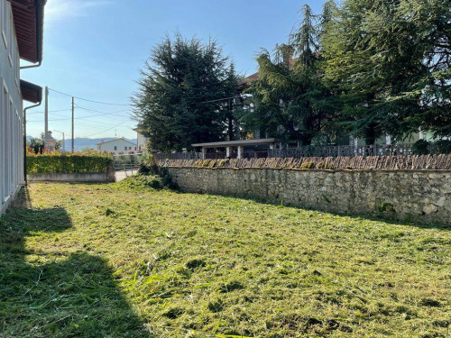 Bifamiliare in Vendita a Sarego