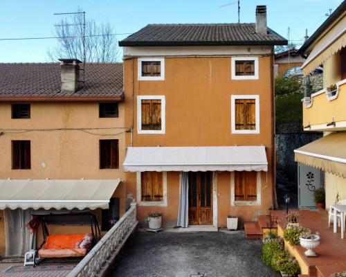 Rustico in Vendita a Brendola