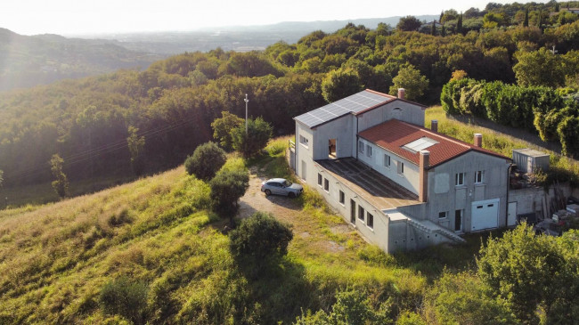 Casa indipendente in vendita a Val Liona (VI)