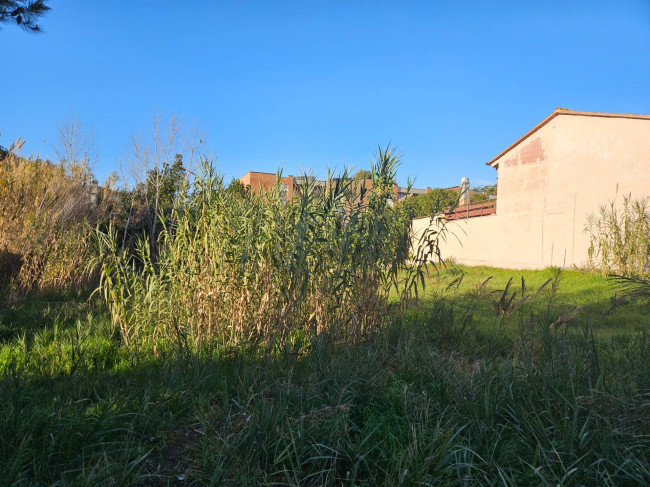 Terreno edificabile in vendita a Acilia, Roma (RM)
