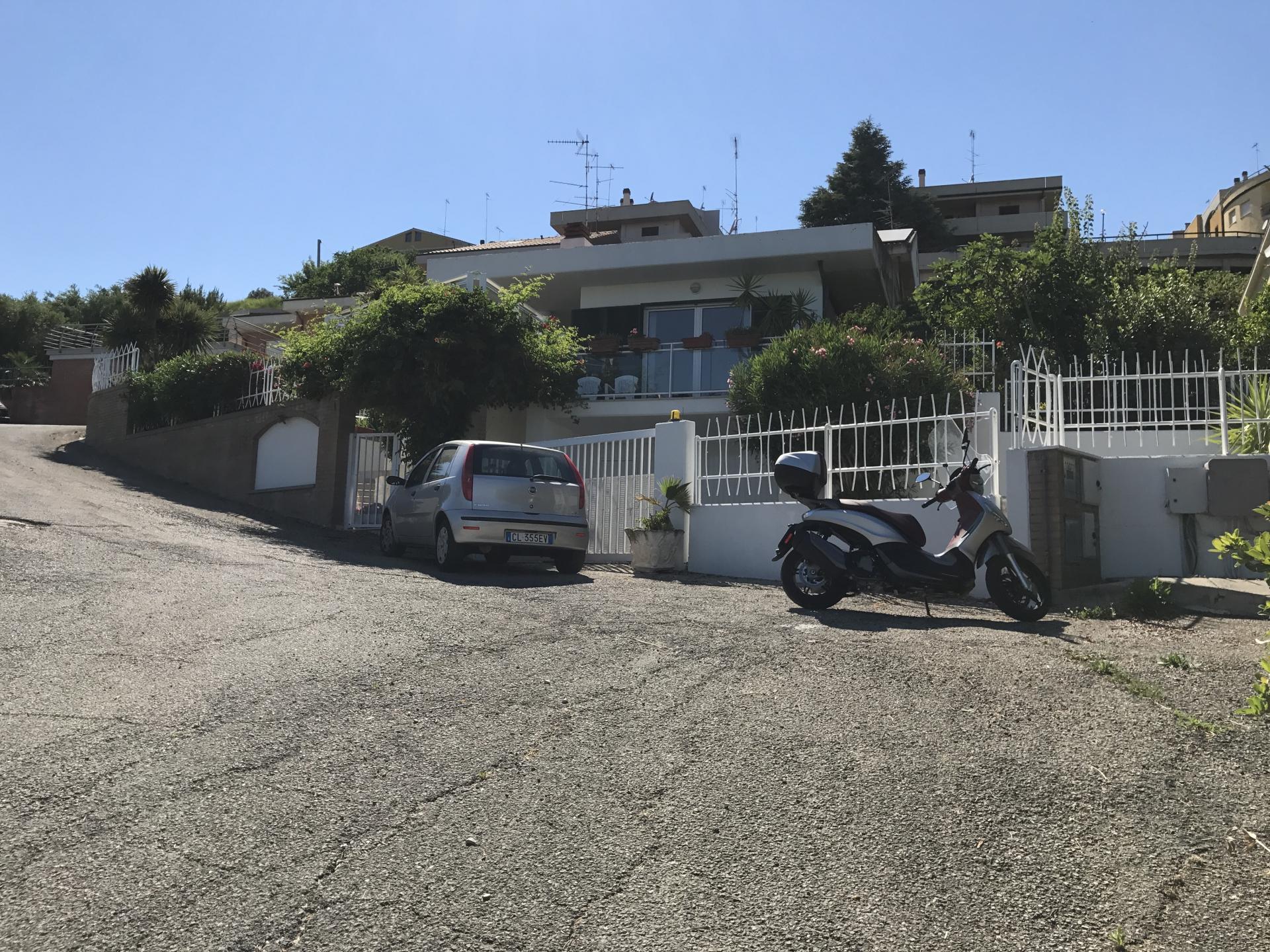 Villa VASTO vendita  ZONA PERIFERICA  Agenzia Immobiliare Europa