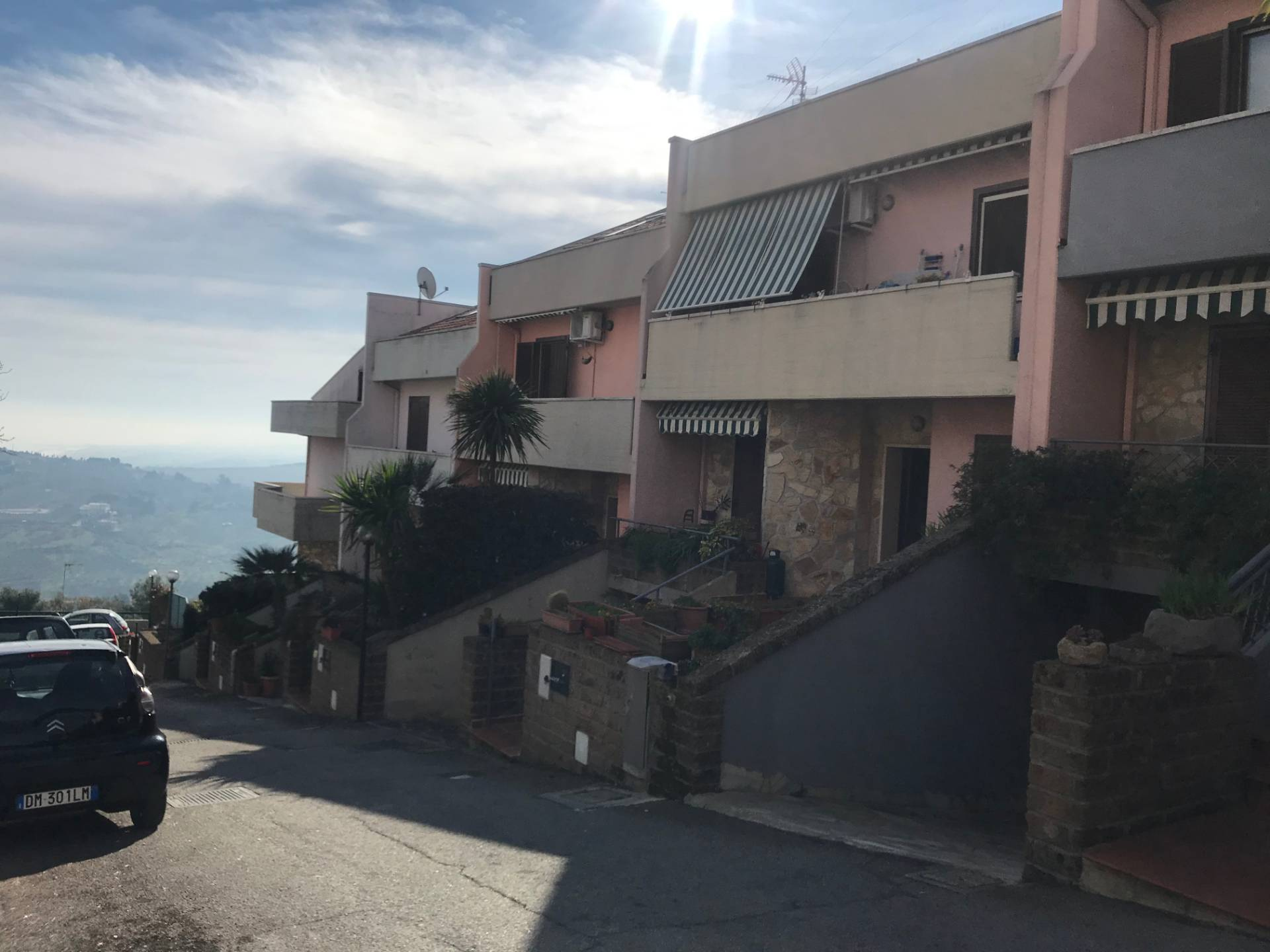 Villa VASTO vendita  ZONA SEMICENTRALE  Agenzia Immobiliare Europa