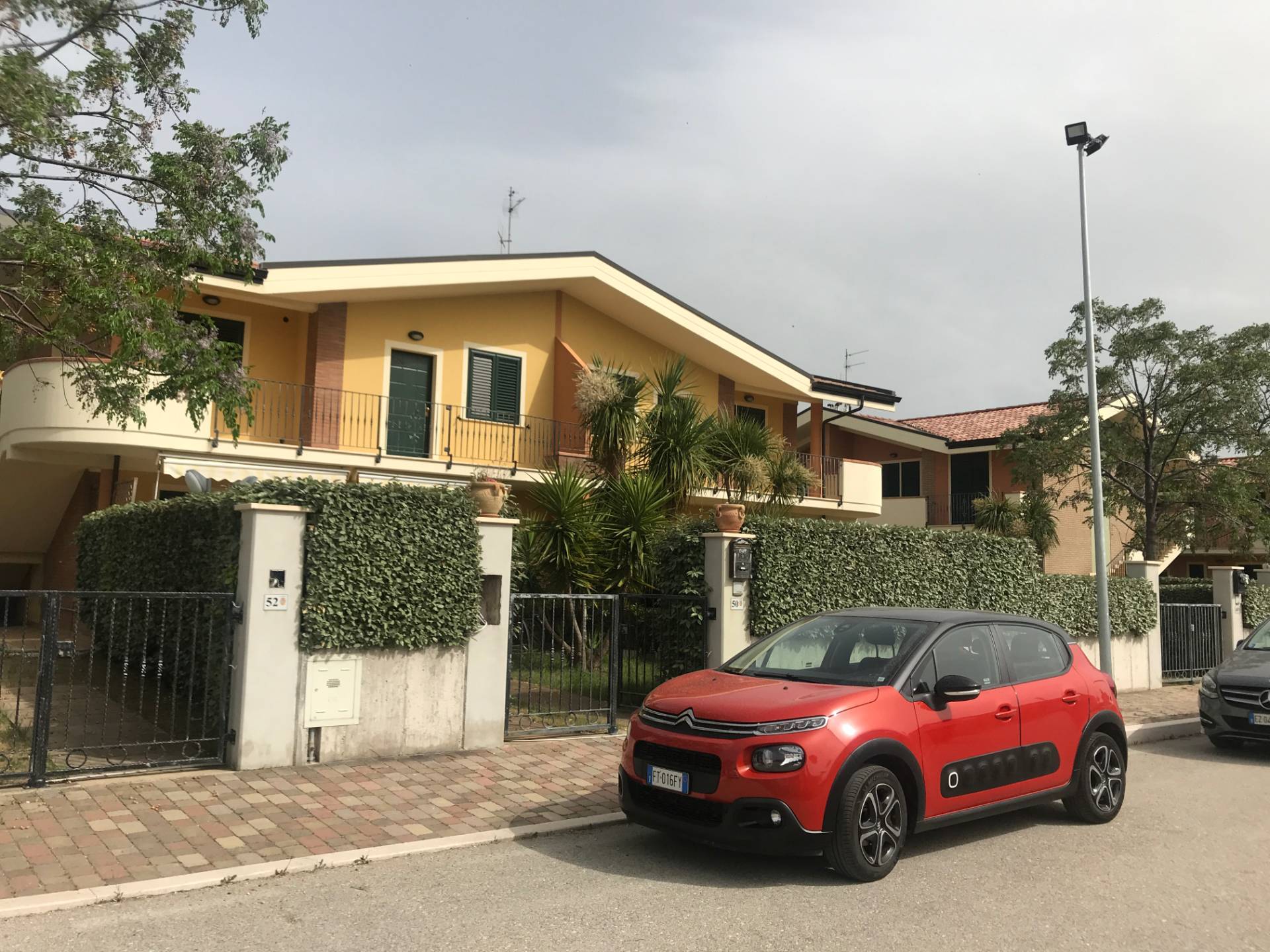 Villa Unifamiliare - Indipendente MONTENERO DI BISACCIA vendita    Agenzia Immobiliare Europa