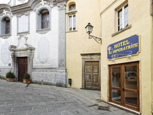 Palazzo in vendita a Foiano Della Chiana (AR)