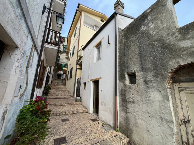 Abitazione indipendente in Vendita a Scerni