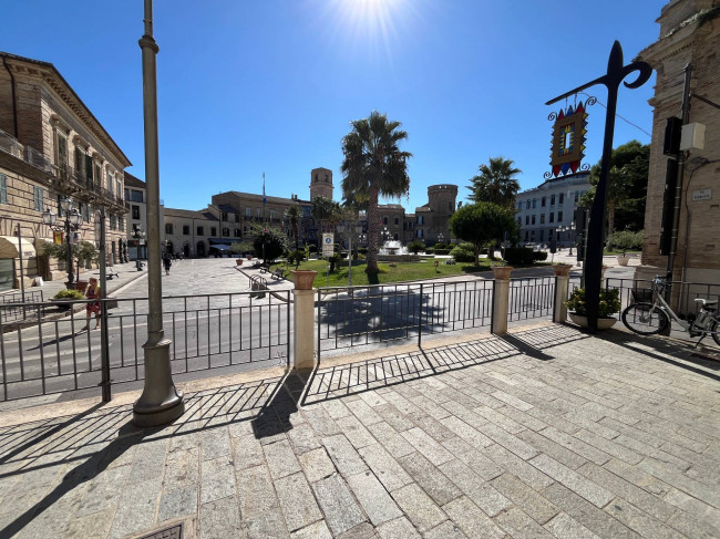 LOCALE COMMERCIALE/RISTORAZIONE in Affitto a Vasto