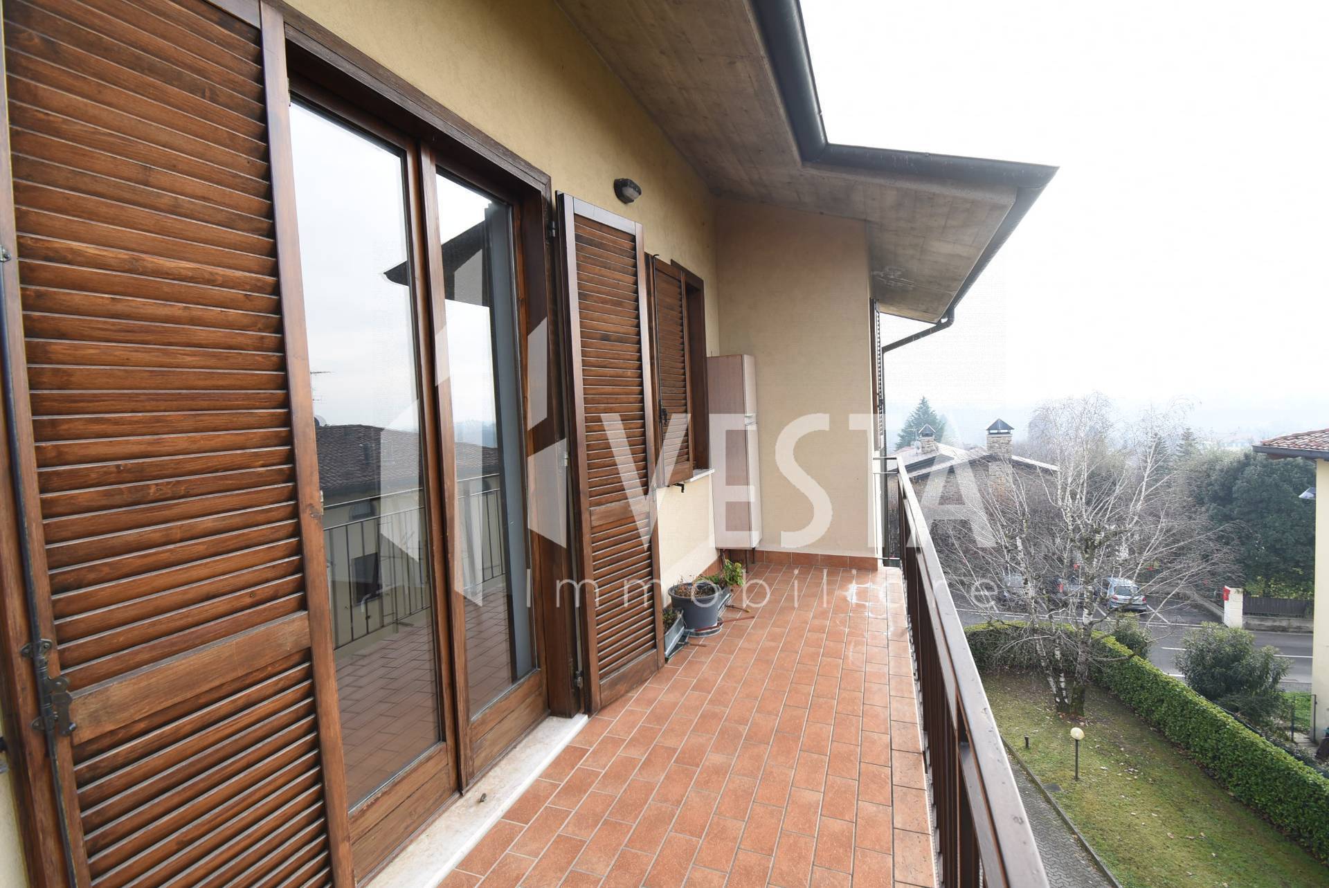 Appartamento in vendita a Montevecchia (LC)