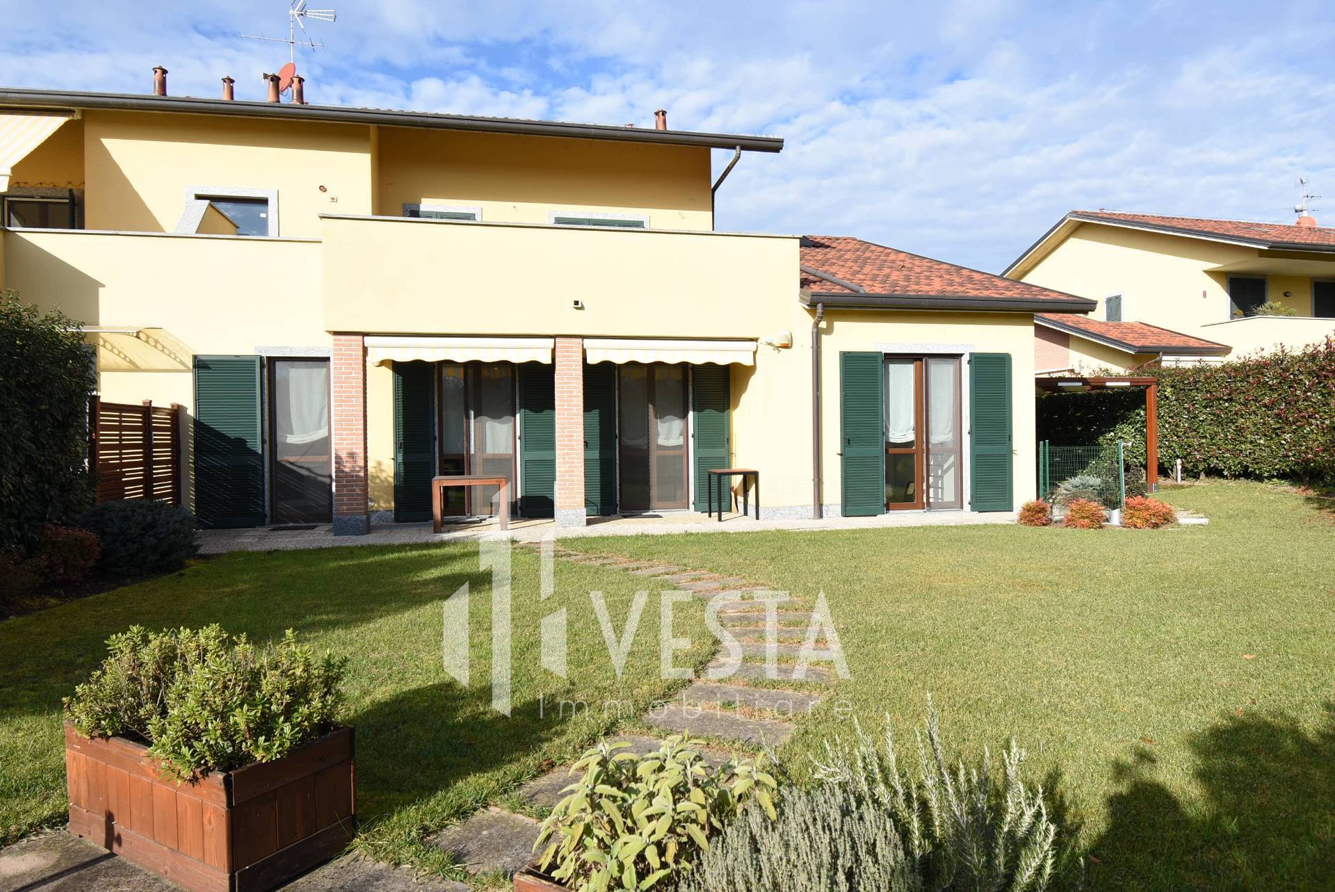 Appartamento in vendita a Montevecchia (LC)