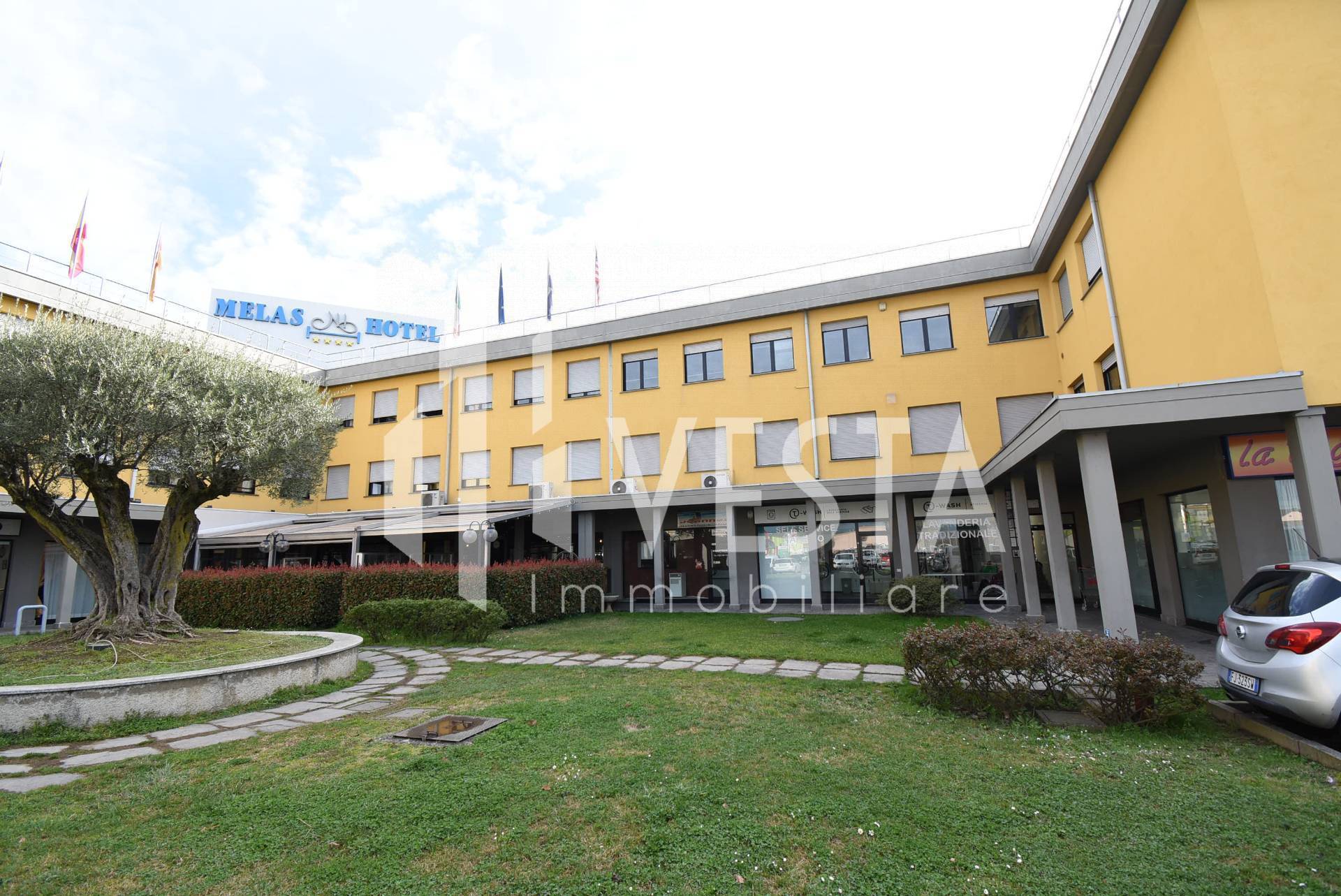 Ufficio in affitto a Merate (LC)