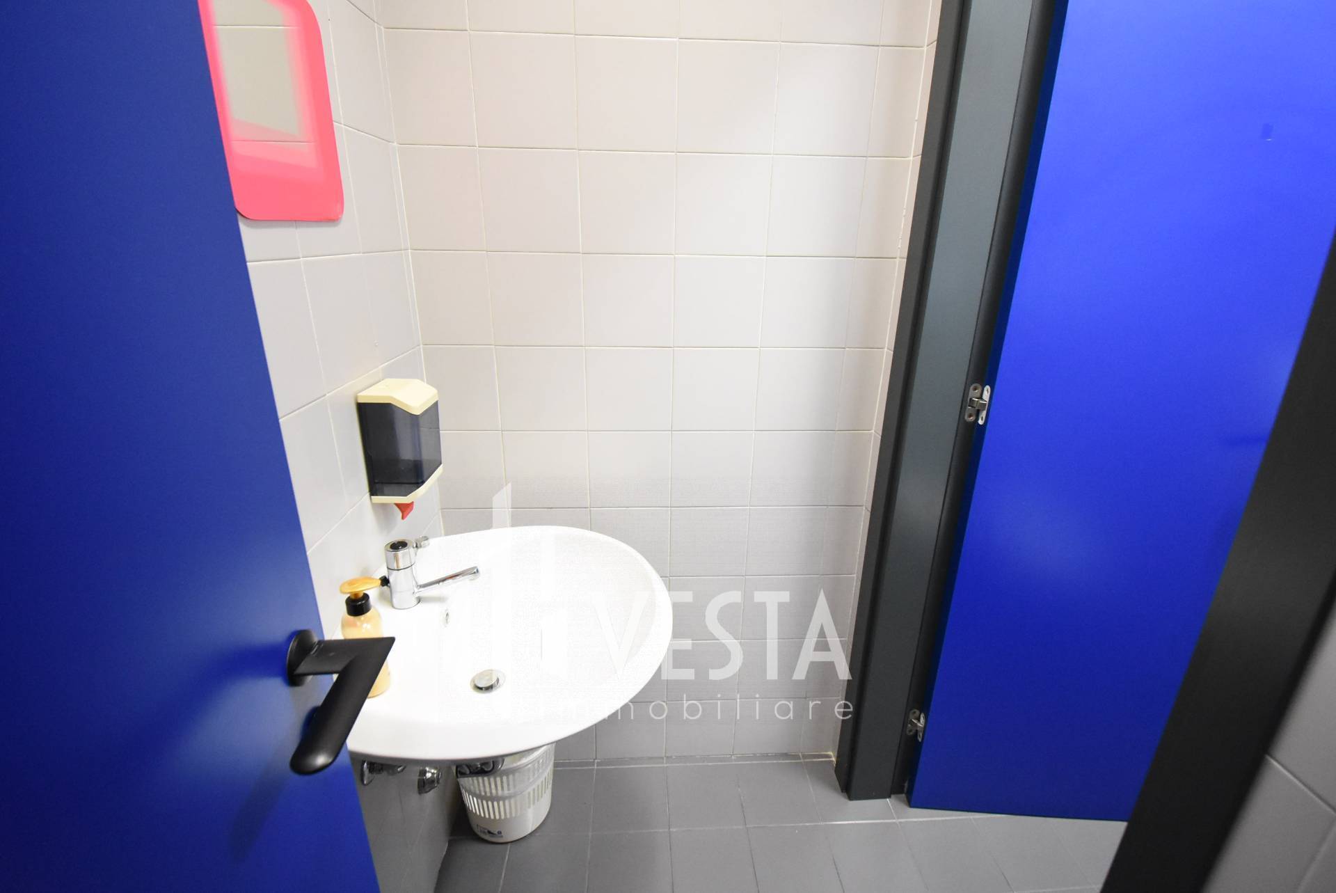 Ufficio in affitto a Merate (LC)