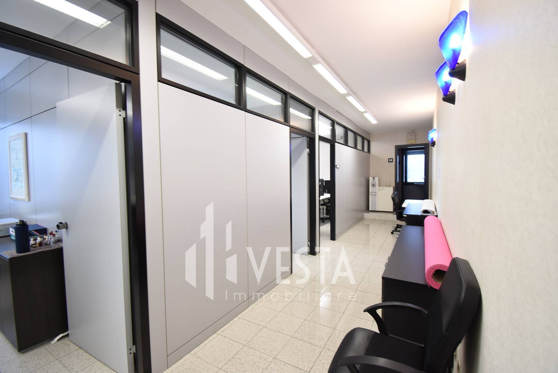 Ufficio in affitto a Merate (LC)