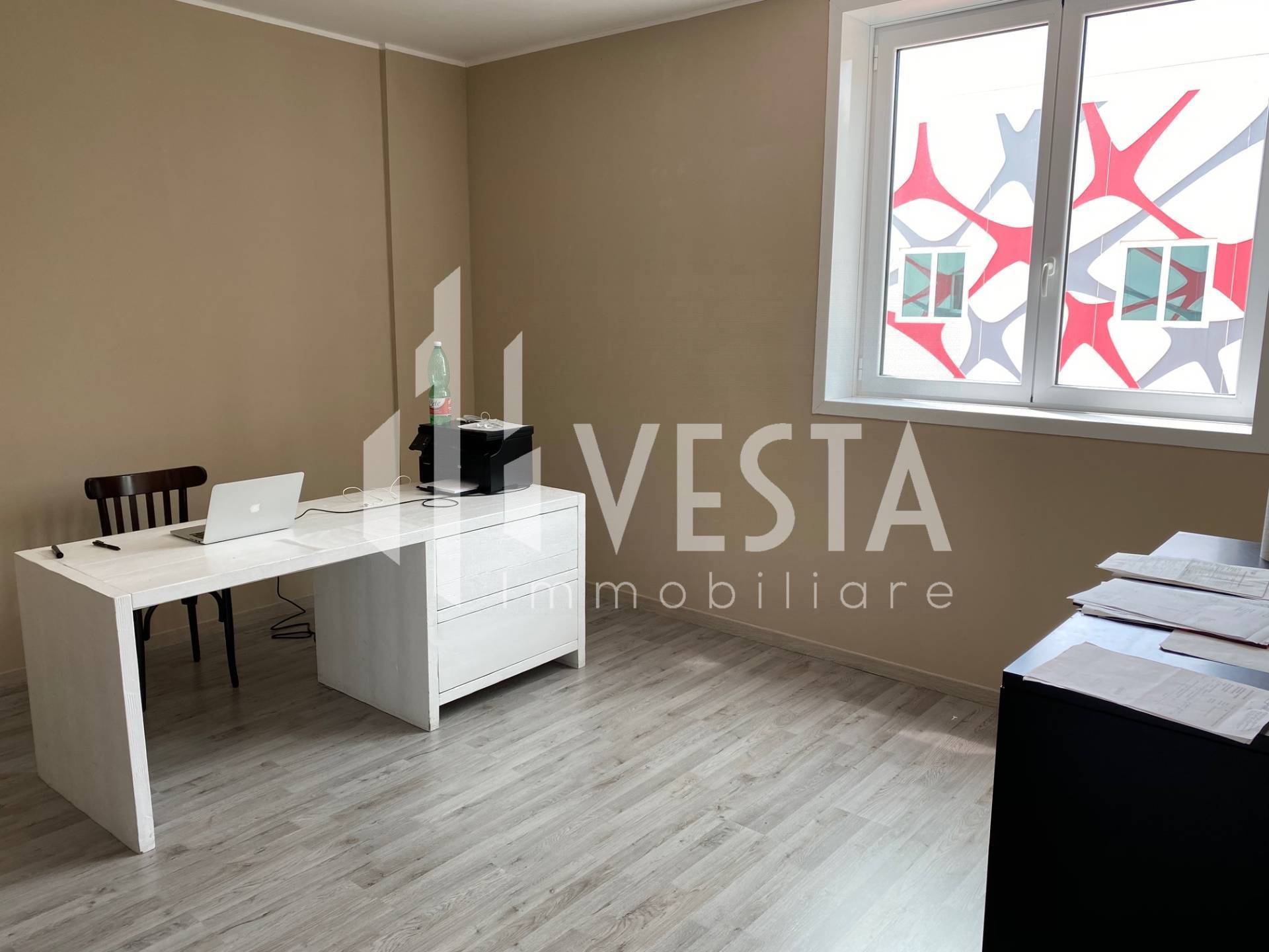 Fondo commerciale in affitto a Busnago (MB)