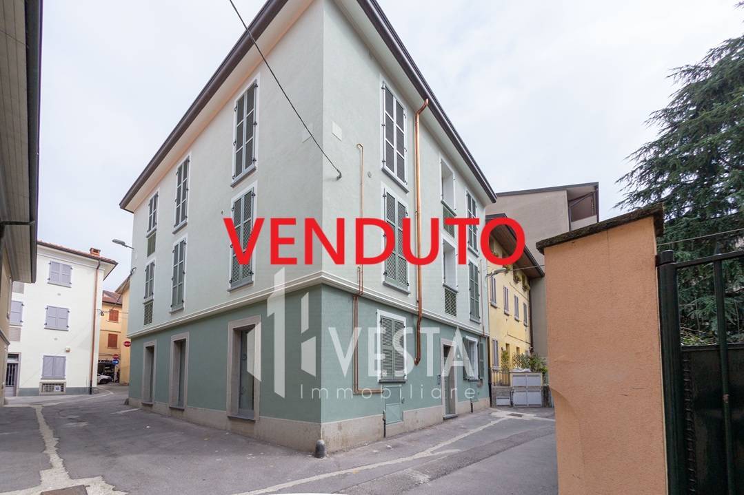 Appartamento in vendita a Merate (LC)