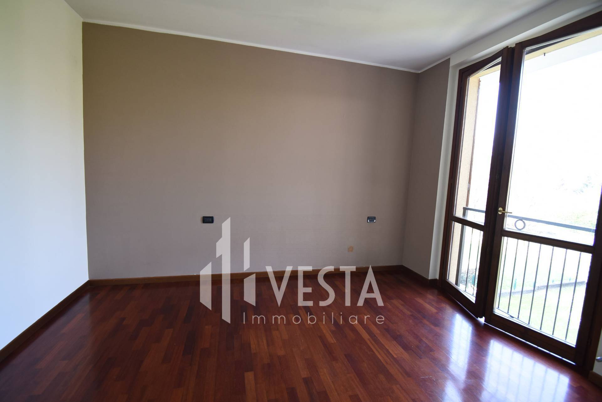 Appartamento in vendita a Airuno (LC)
