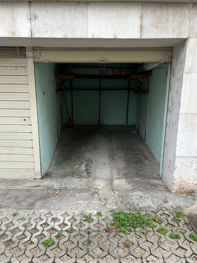 Garage-auto silos in Affitto a Trento