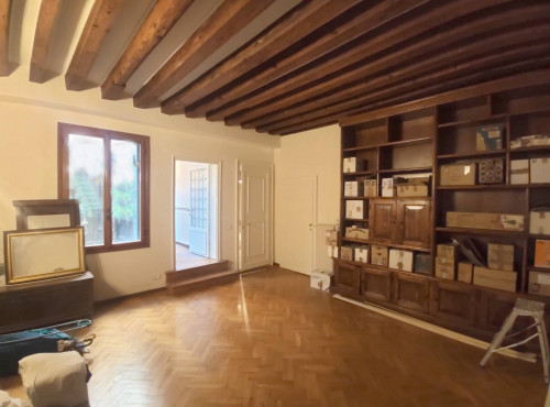 Piano nobile in affitto a Venezia