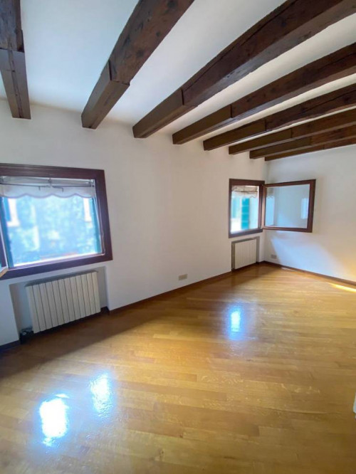 Appartamento in vendita a Venezia